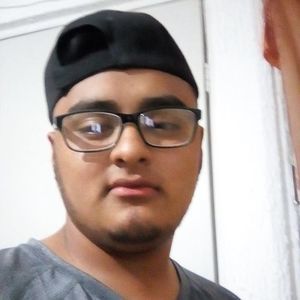 Meet your Posher, Aida